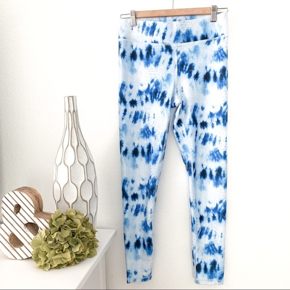 NWT TEREZ Marbled Super High 7/8 Banded Leggings Blue size Medium - Picture 14 of 14